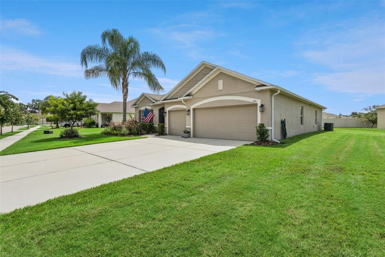 1681 Marsh Pointe Drive, Clermont, FL 34711 Photo