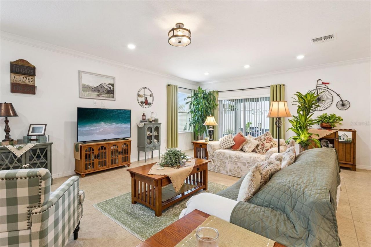 1681 Marsh Pointe Drive, Clermont, FL 34711 Photo