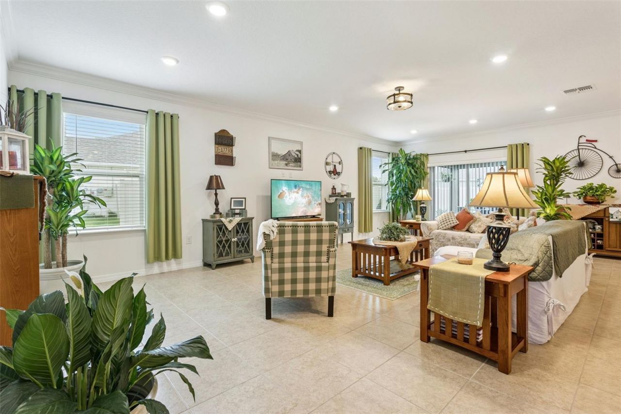 1681 Marsh Pointe Drive, Clermont, FL 34711 Photo