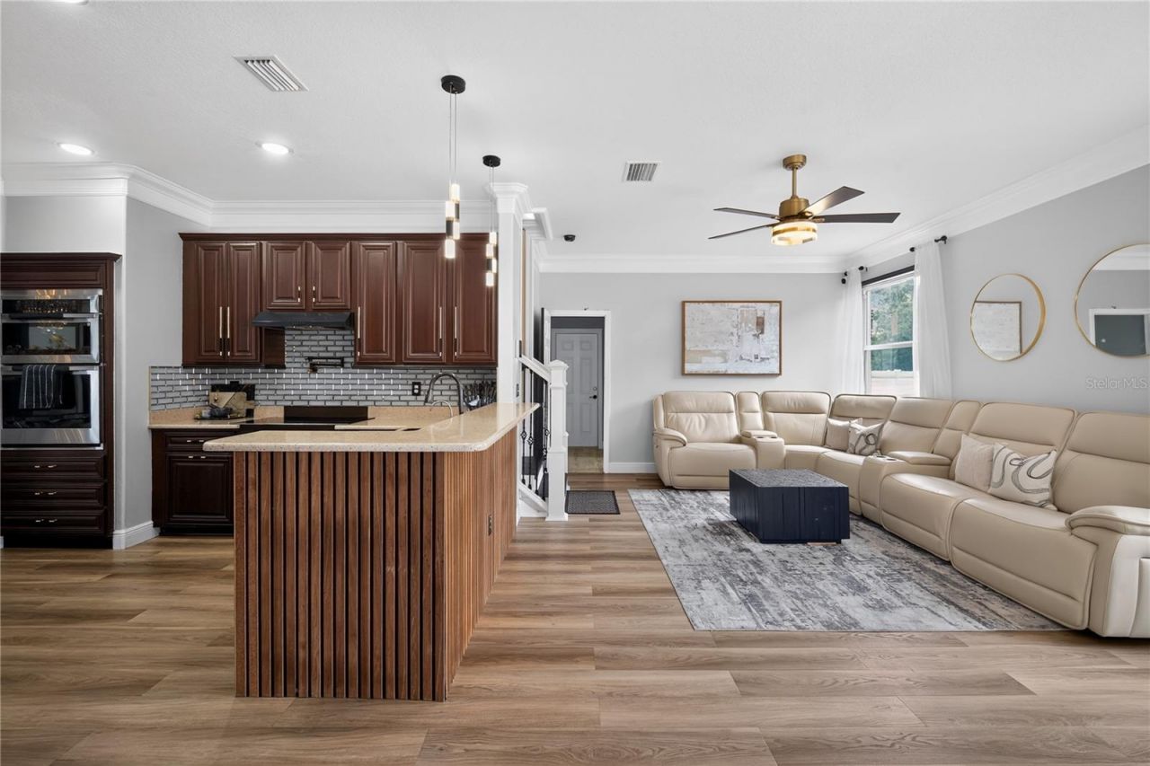 12209 Citrus Leaf Drive , Gibsonton, FL 33534 Photo