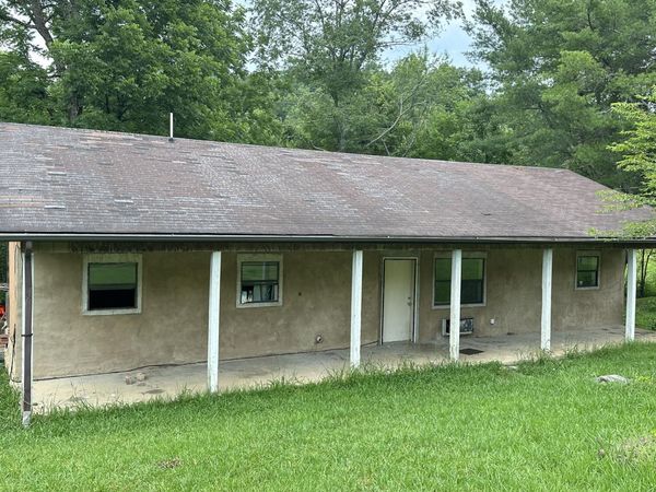 828 Clairmont Road, Johnson City, TN 37601