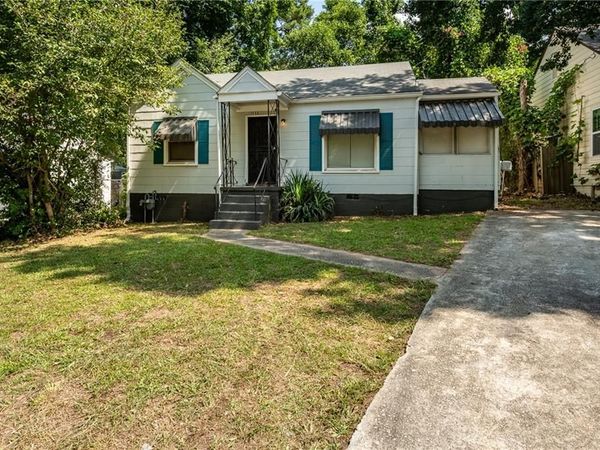 1555 Venetian Drive SW, Atlanta, GA 30311
