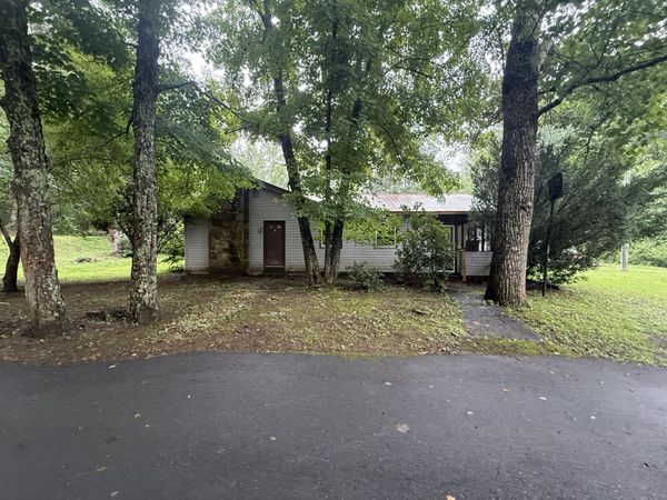 332 Rogers RD , Covington, VA 24426