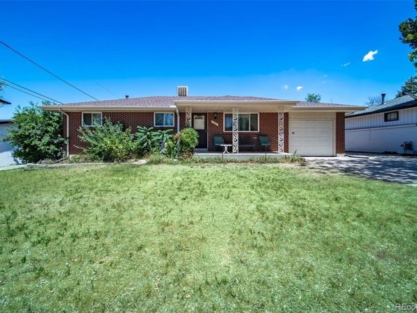 380 S Uvalda Street, Aurora, CO 80012