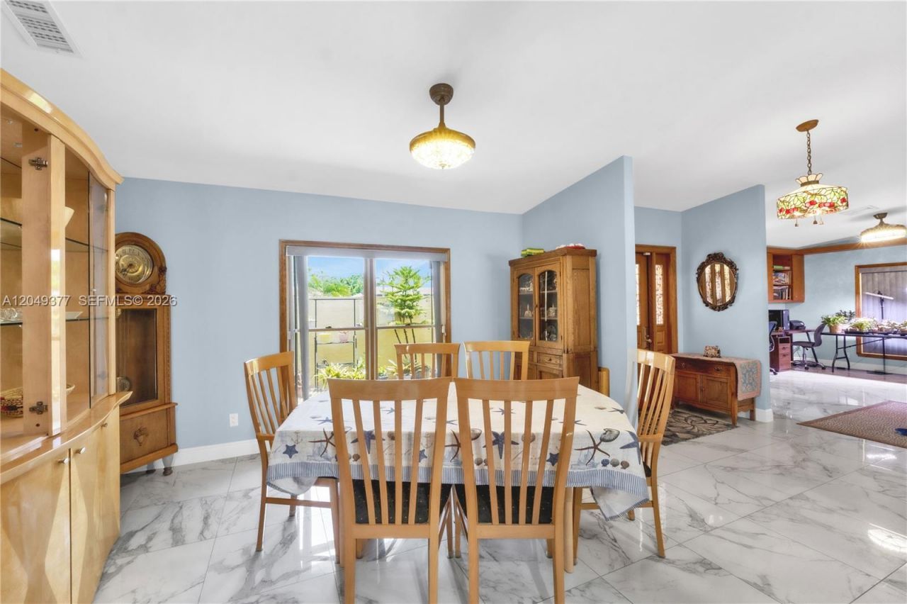 8177 NW 1st St, Coral Springs, FL 33071 Photo