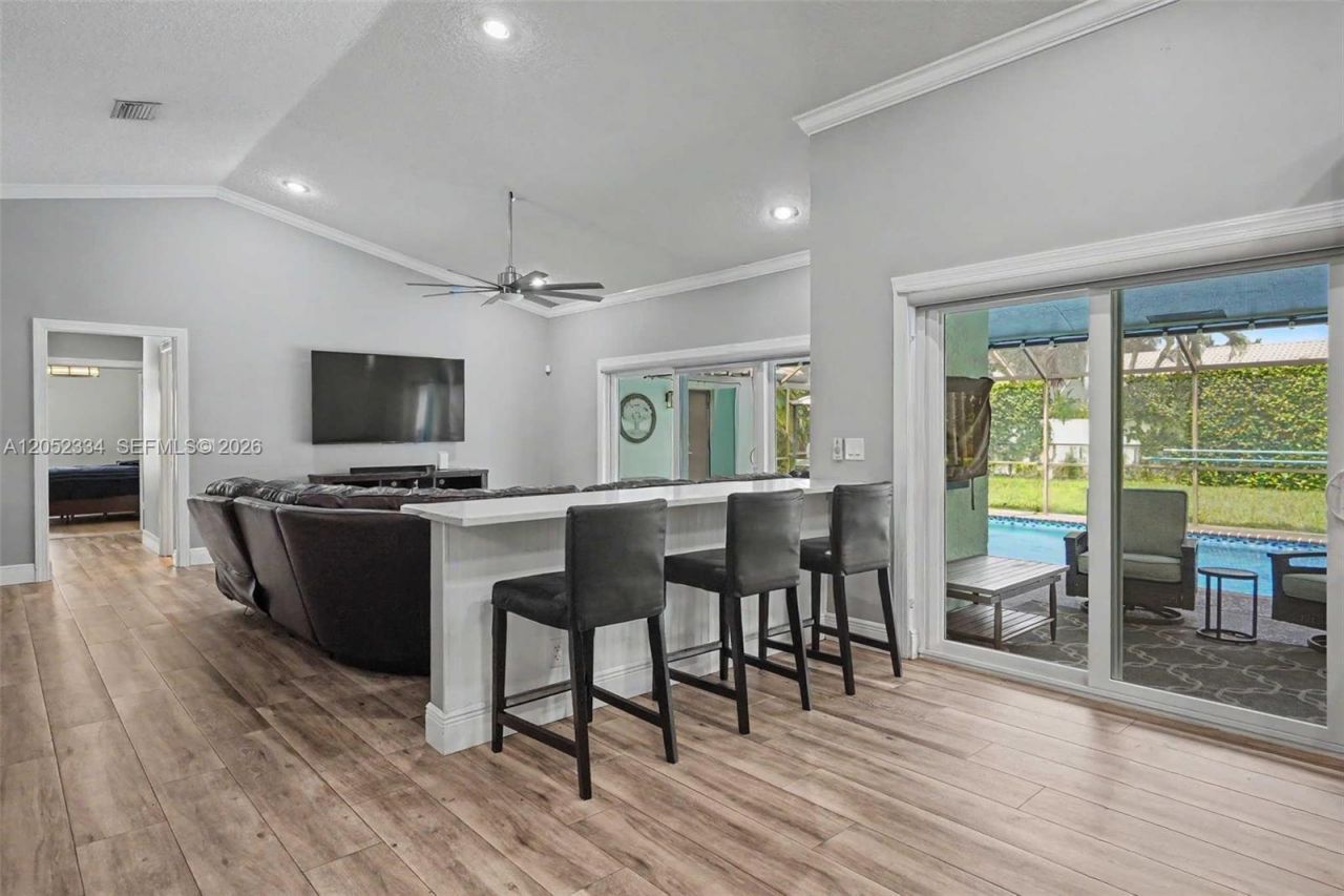 5085 NW 96th Way, Coral Springs, FL 33076 Photo