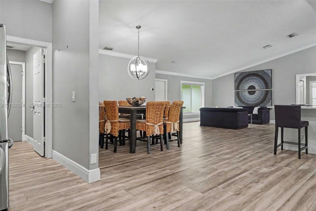 5085 NW 96th Way, Coral Springs, FL 33076 Photo
