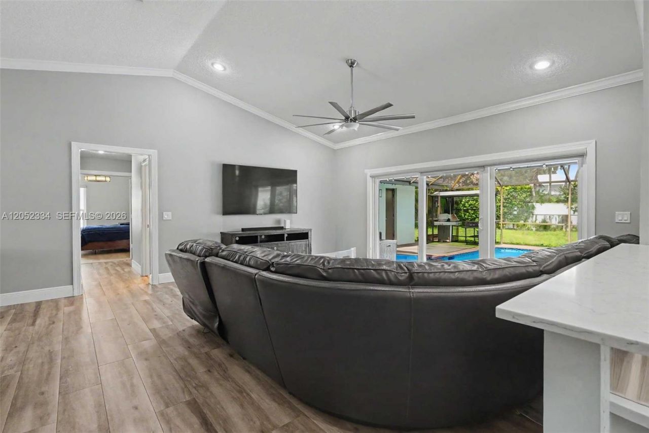 5085 NW 96th Way, Coral Springs, FL 33076 Photo
