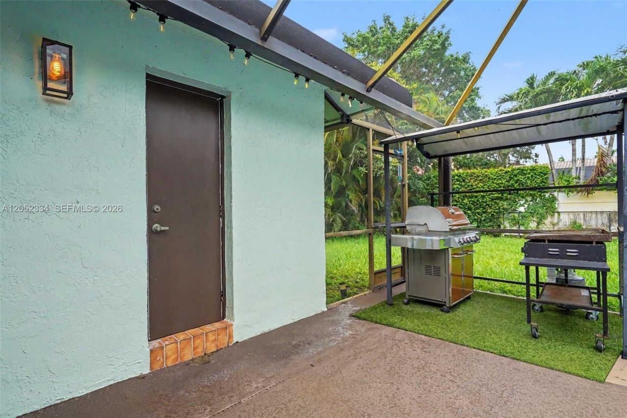 5085 NW 96th Way, Coral Springs, FL 33076 Photo