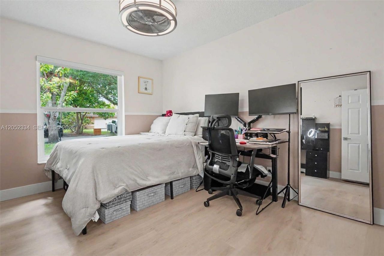5085 NW 96th Way, Coral Springs, FL 33076 Photo