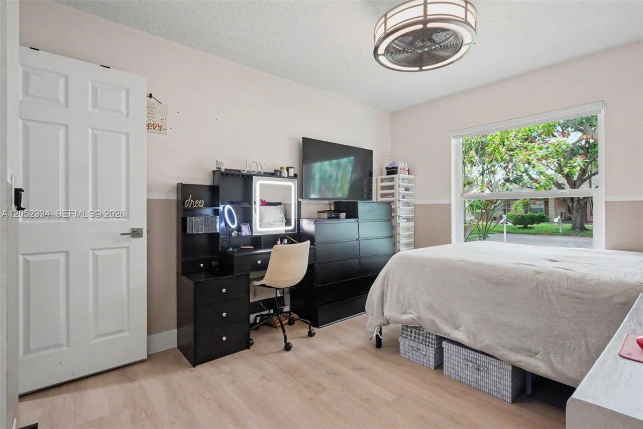 5085 NW 96th Way, Coral Springs, FL 33076 Photo