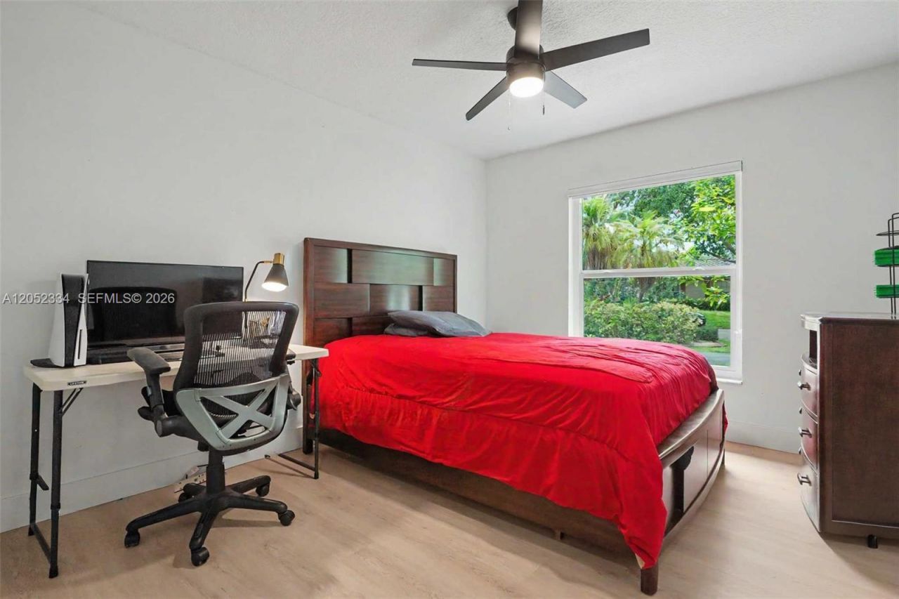 5085 NW 96th Way, Coral Springs, FL 33076 Photo
