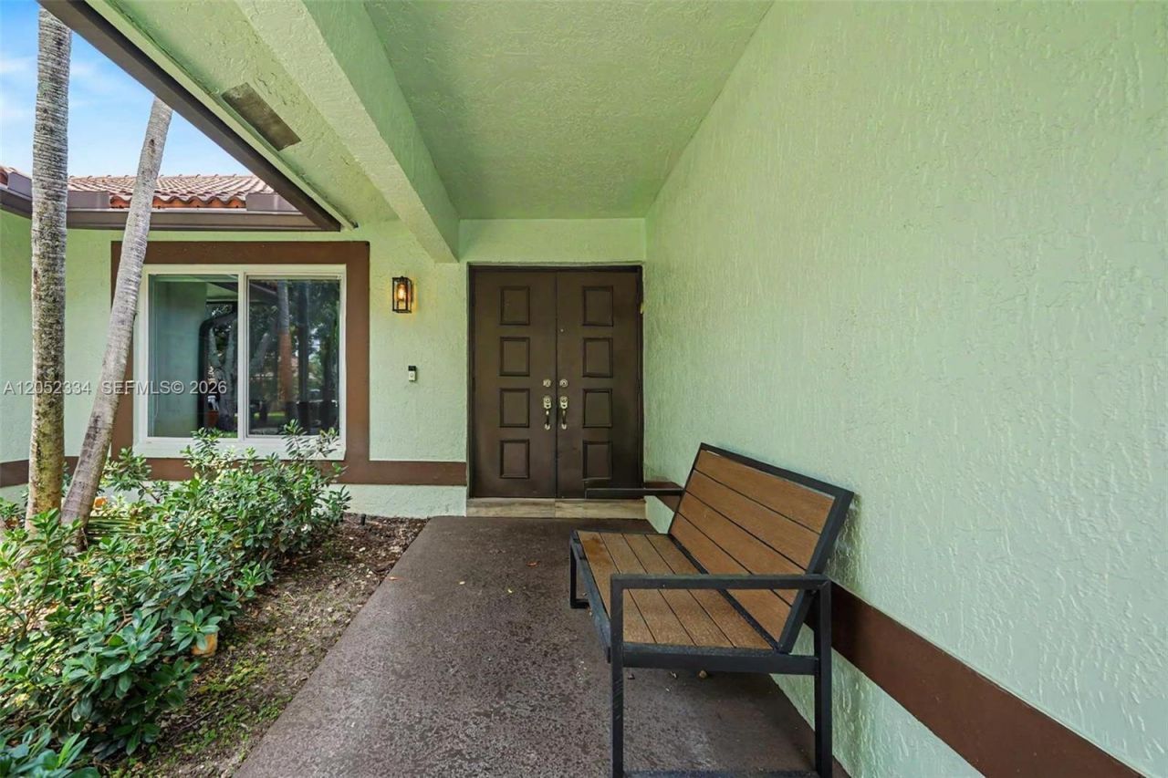 5085 NW 96th Way, Coral Springs, FL 33076 Photo