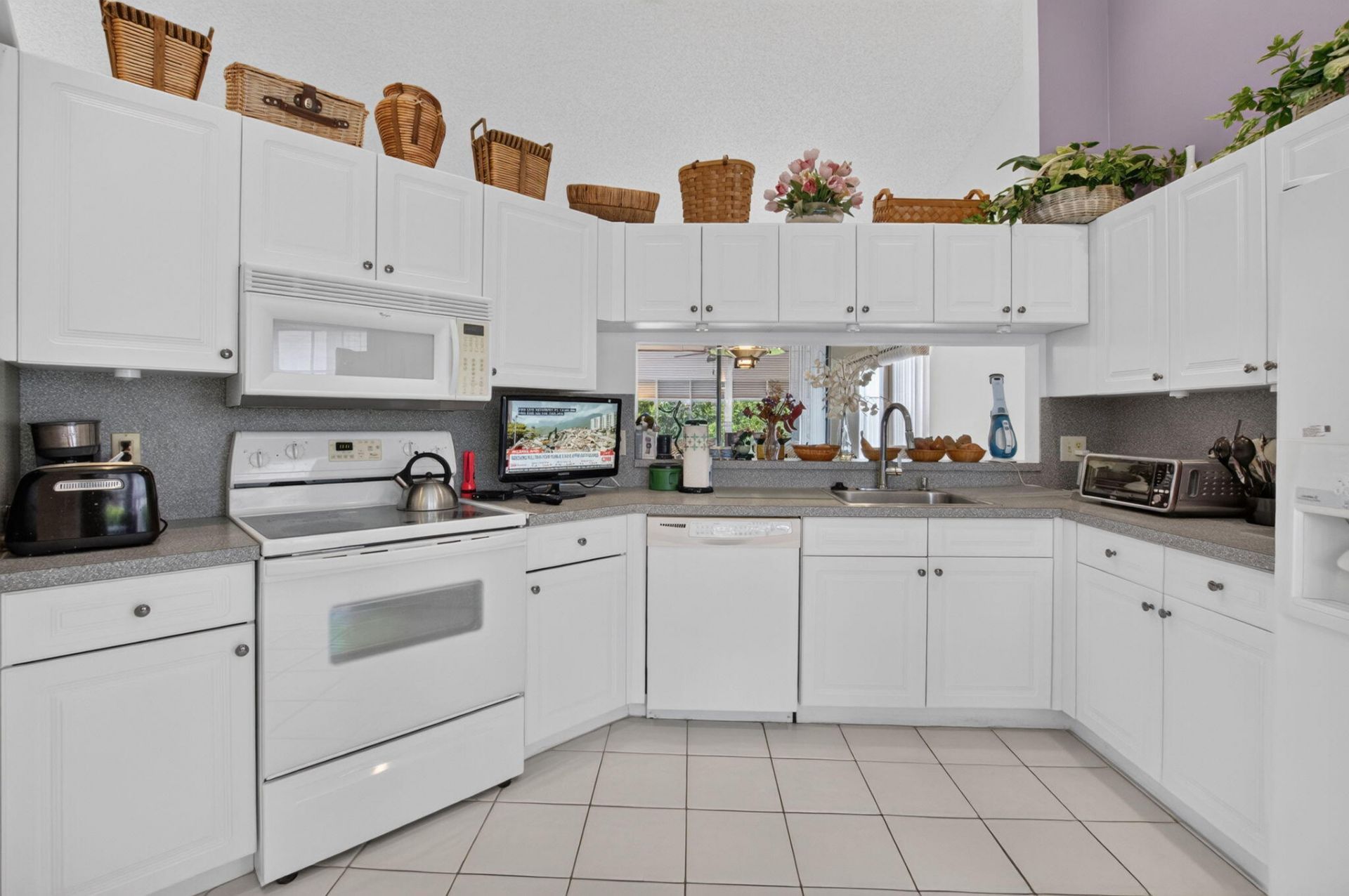 7537 Lexington Club Boulevard, Unit B, Delray Beach, FL 33446 Photo