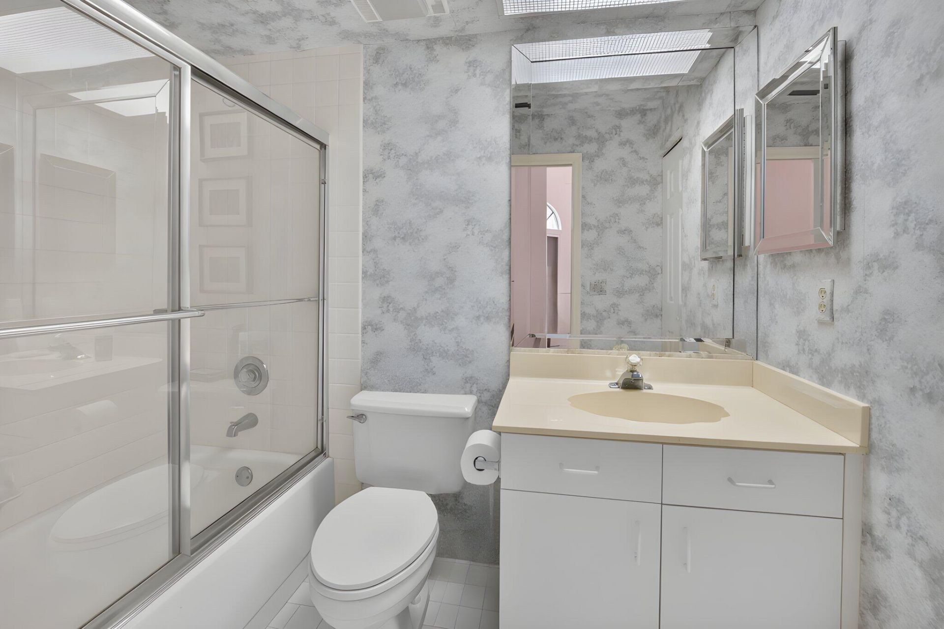 7537 Lexington Club Boulevard, Unit B, Delray Beach, FL 33446 Photo