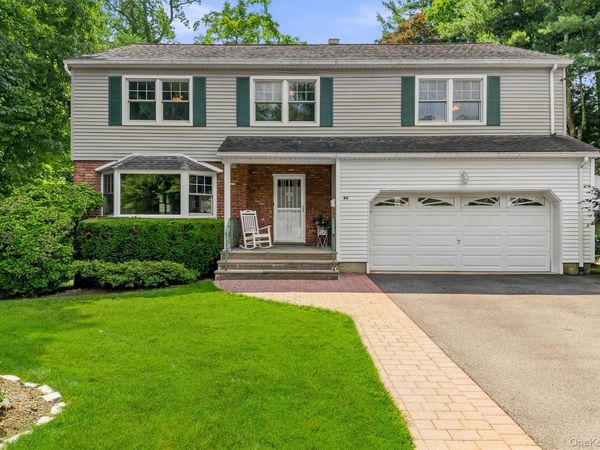 40 Sammis Lane, White Plains, NY 10605