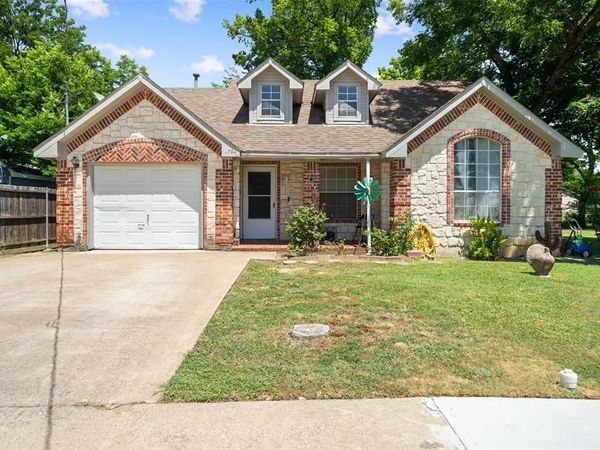 1724 Willow Hollow Drive, Garland, TX 75040