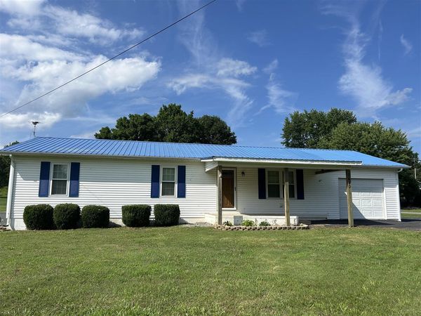 3640 Bowling Green Road , Scottsville, KY 42164