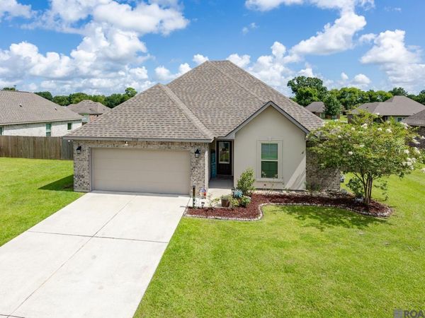 3758 Cane Ridge Dr, Addis, LA 70710