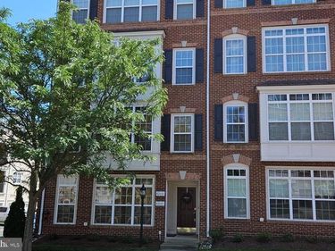 42683 HOLLYHOCK TERRACE, BRAMBLETON, VA 20148