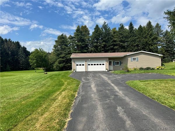 6909 Westview Drive, Perry, NY 14530