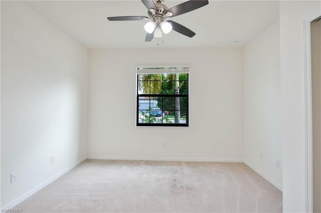 9215 Shadow Oak Ln, Naples, FL 34120 Photo