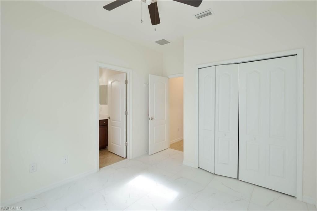 9215 Shadow Oak Ln, Naples, FL 34120 Photo
