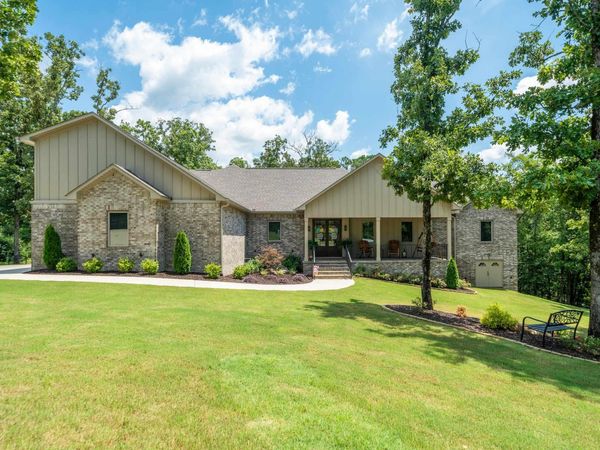 127 Rosecreek Court, Hot Springs, AR 71901