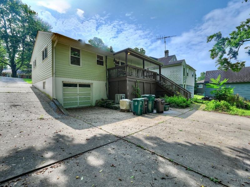 1741 Bloomingdale Avenue, Cincinnati, OH 45230 Photo 24