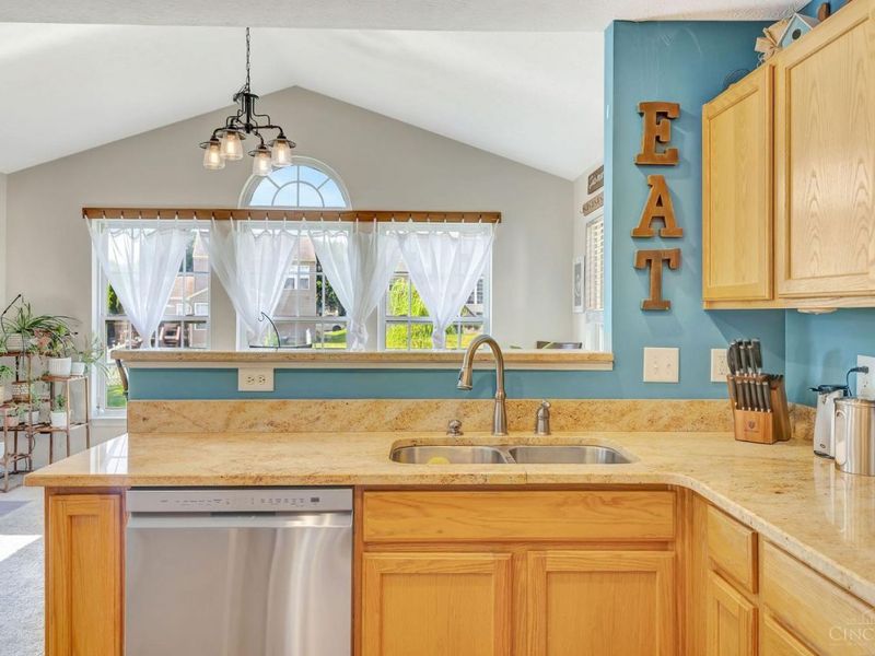 55 Teil Tree Court, Monroe, OH 45050 Photo 12