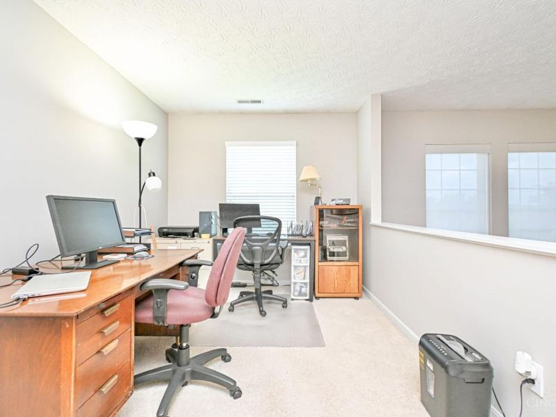 5795 Heights Court, Green Township, OH 45247 Photo 18
