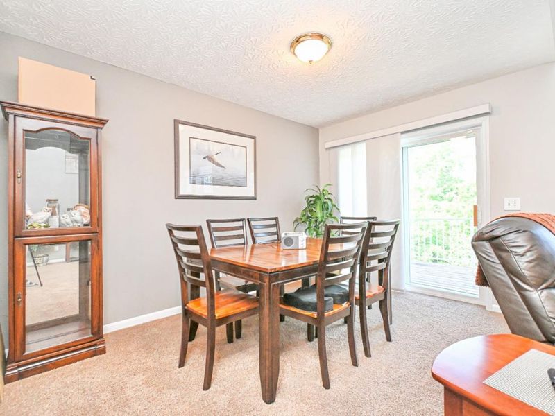 5795 Heights Court, Green Township, OH 45247 Photo 8