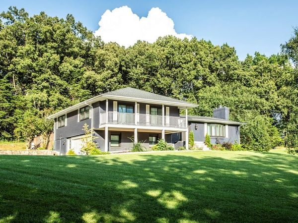 612 Oak Terrace Drive, Livingston, TN 38570