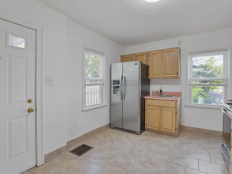 215 Martin Luther King Jr Boulevard , Columbus, OH 43203 Photo 21
