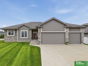 11618 S 110 Street, Papillion, NE 68046