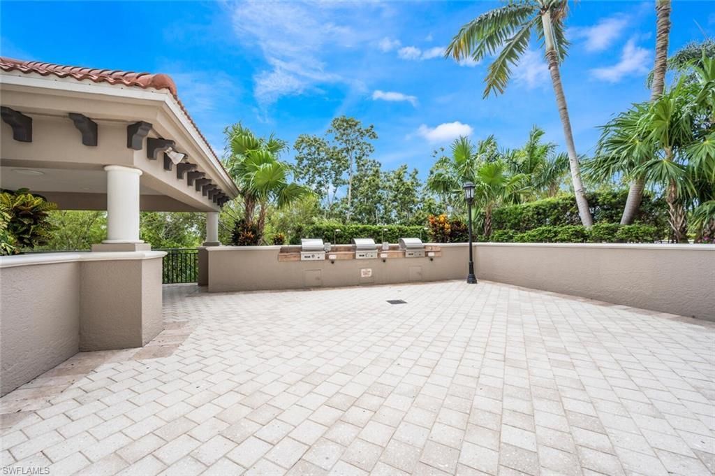 7225 Pelican Bay Blvd, Unit 2004, Naples, FL 34108 Photo