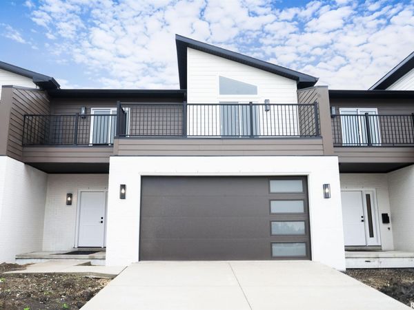 1201 E DURYEA Avenue, Unit 3, Peoria Heights, IL 61616