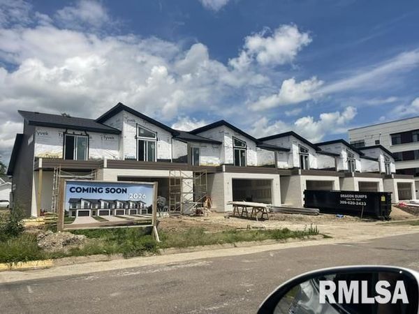 1201 E DURYEA Avenue, Unit 3, Peoria Heights, IL 61616