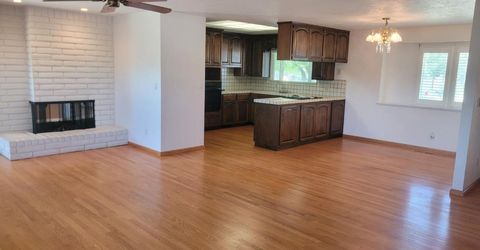 1677 Poplar St, Oakdale, CA 95361 Photo