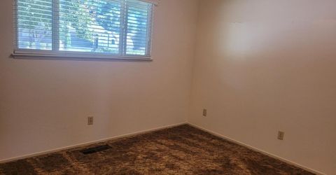 1677 Poplar St, Oakdale, CA 95361 Photo