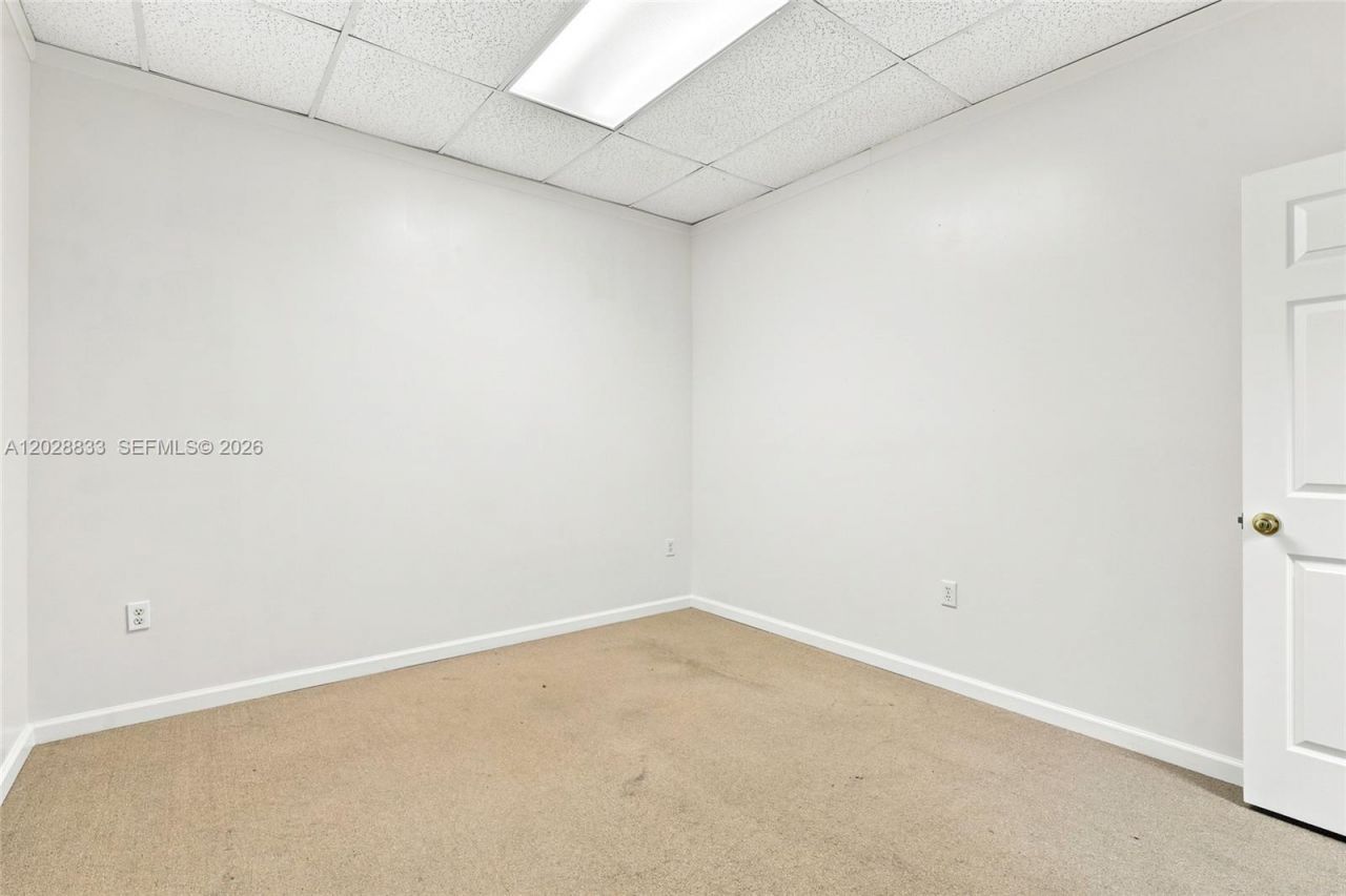 550 NW University Blvd , Unit 104, Port Saint Lucie, FL 34986 Photo