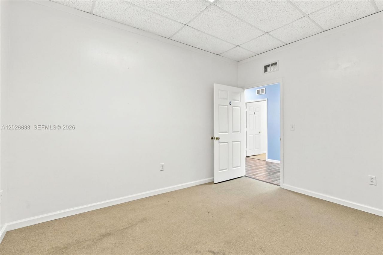 550 NW University Blvd , Unit 104, Port Saint Lucie, FL 34986 Photo