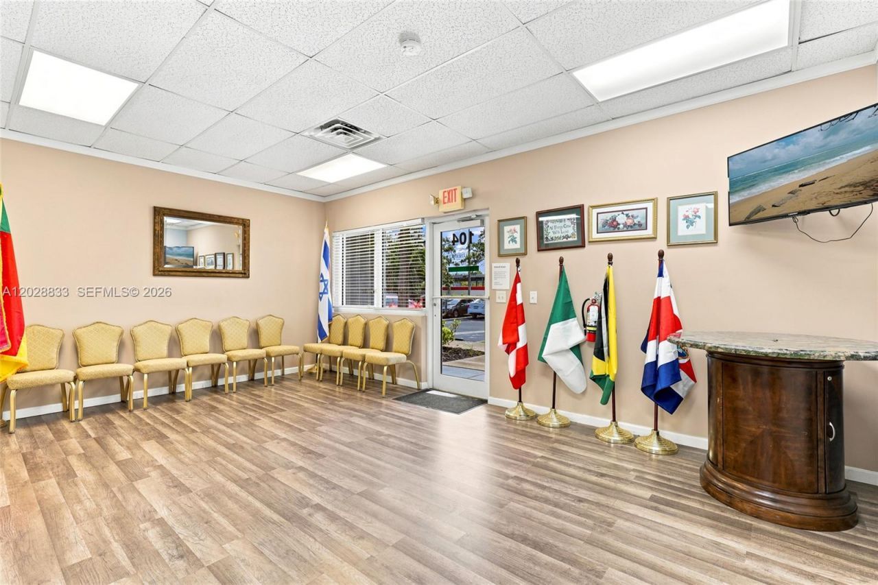 550 NW University Blvd , Unit 104, Port Saint Lucie, FL 34986 Photo