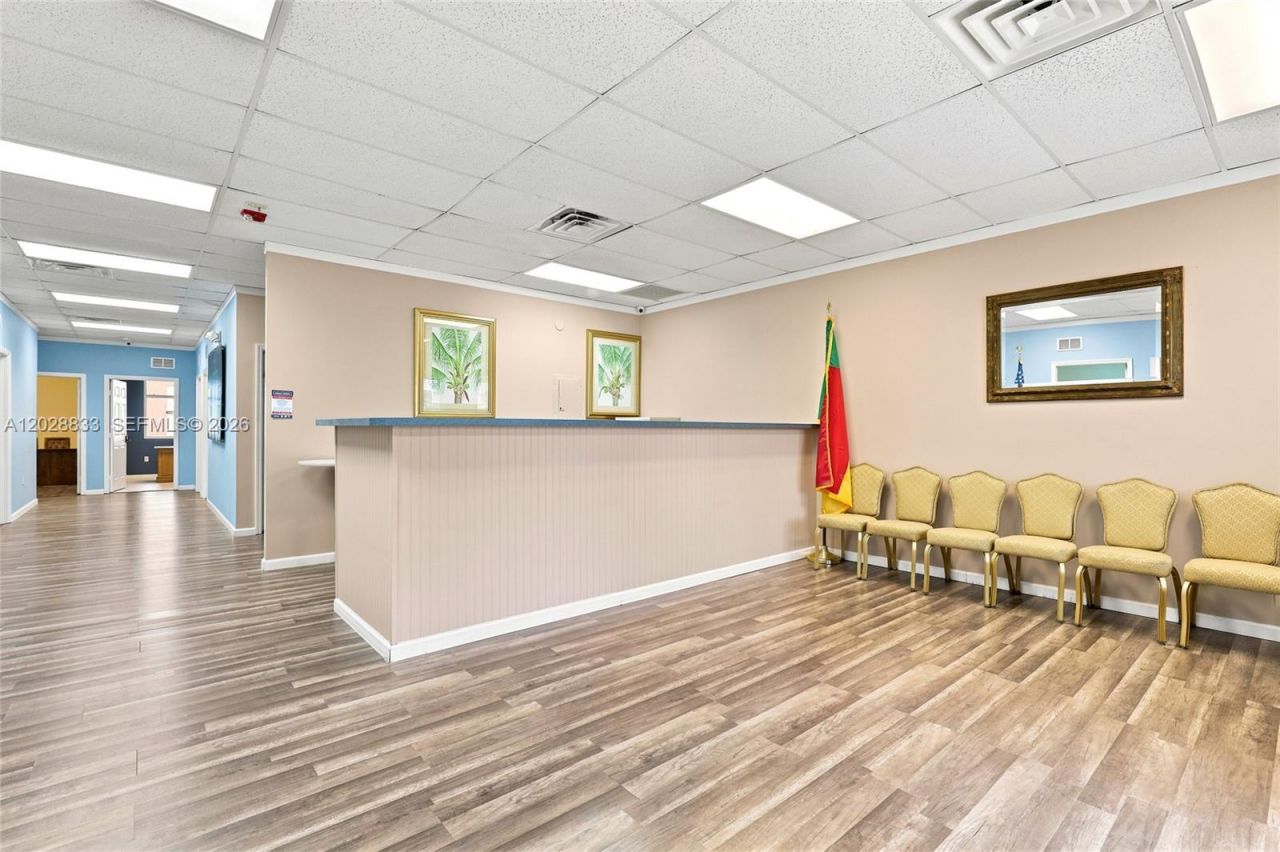 550 NW University Blvd , Unit 104, Port Saint Lucie, FL 34986 Photo