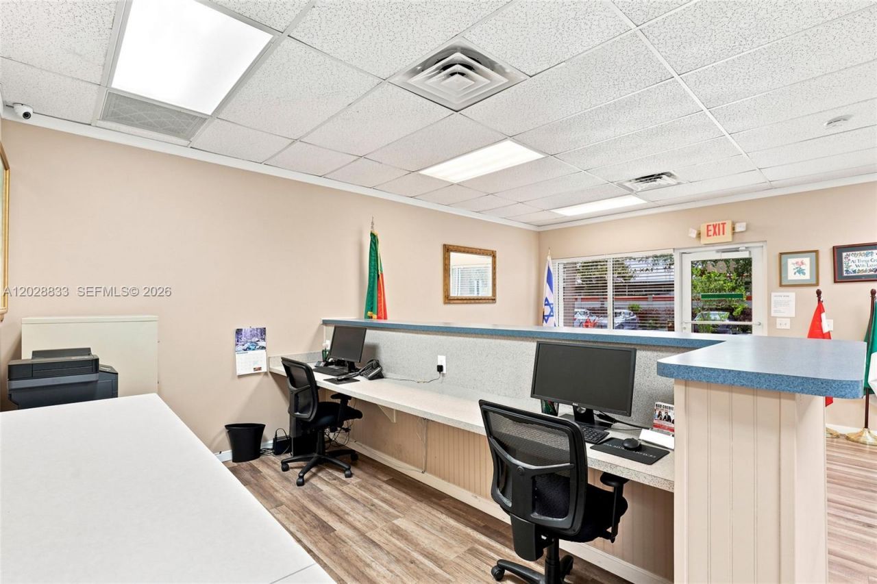 550 NW University Blvd , Unit 104, Port Saint Lucie, FL 34986 Photo