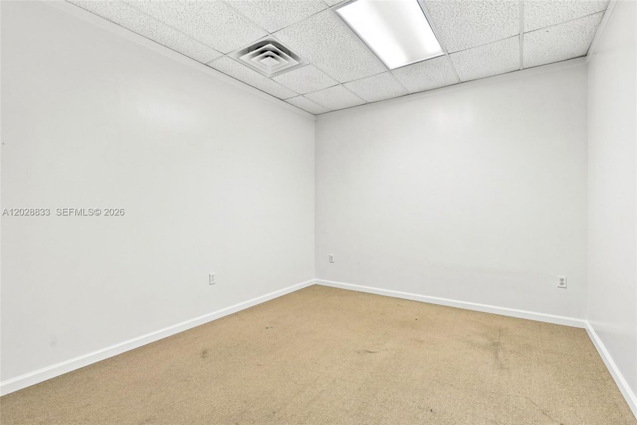 550 NW University Blvd , Unit 104, Port Saint Lucie, FL 34986 Photo