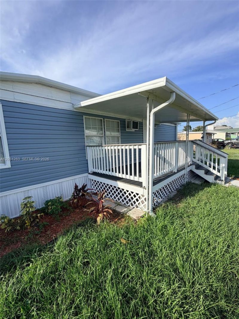 3707 SE 27th St , Okeechobee, FL 34974 Photo