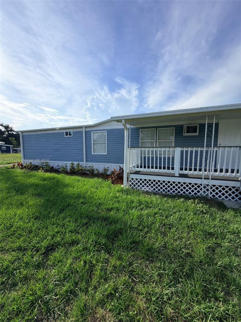 3707 SE 27th St , Okeechobee, FL 34974 Photo