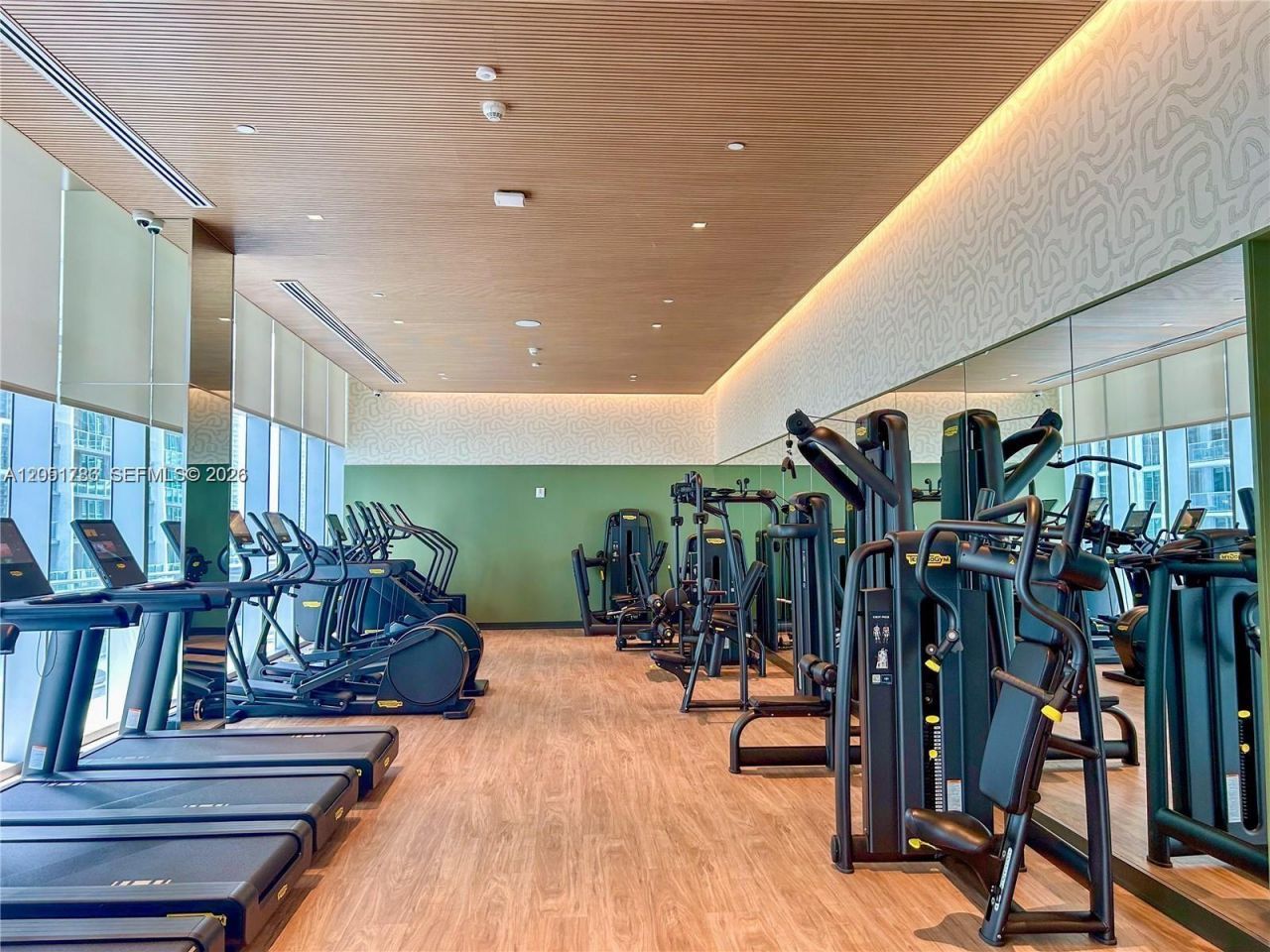 77 SE 5th St , Unit 2314, Miami, FL 33131 Photo