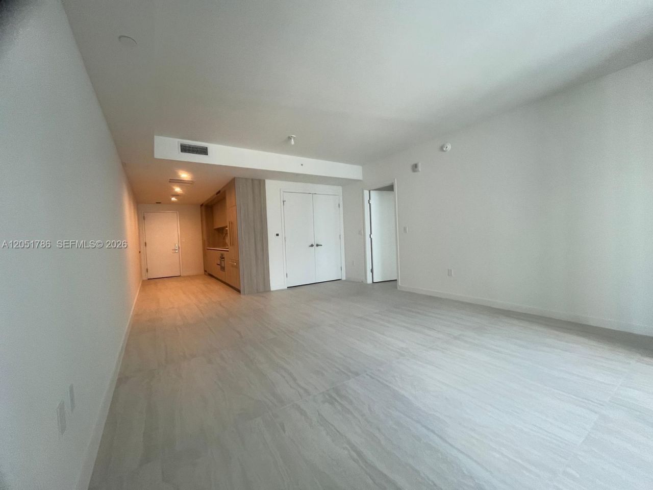 77 SE 5th St , Unit 2314, Miami, FL 33131 Photo
